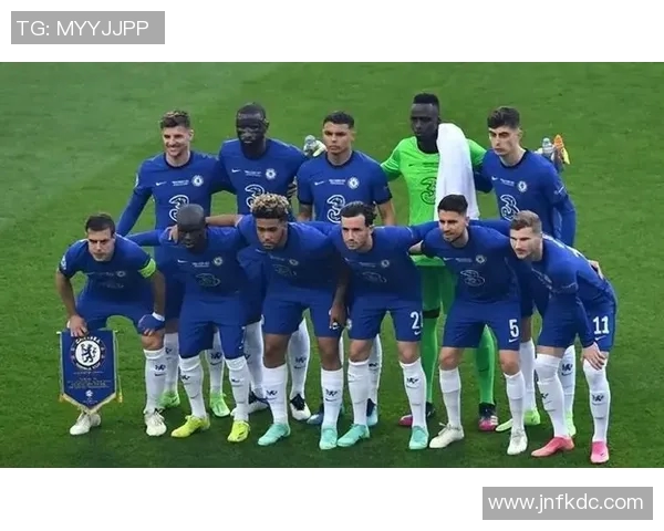 打造冠军之路：如何以球队核心为基础构建强大阵容和团队文化